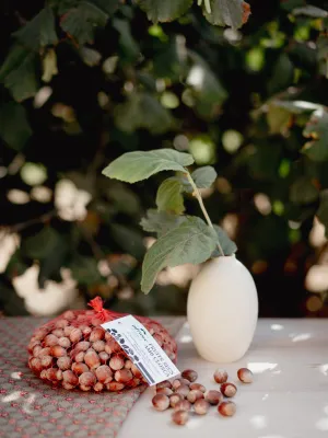 Avellana amb closca l'Avellanera 1 kg