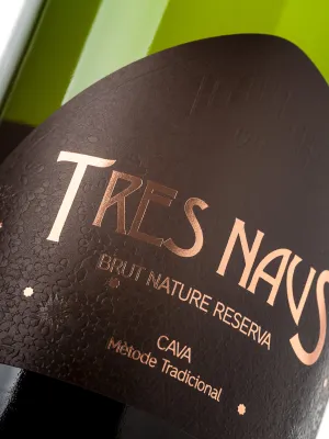 Cava Brut Nature Tres Naus Reserva Domenio Wines